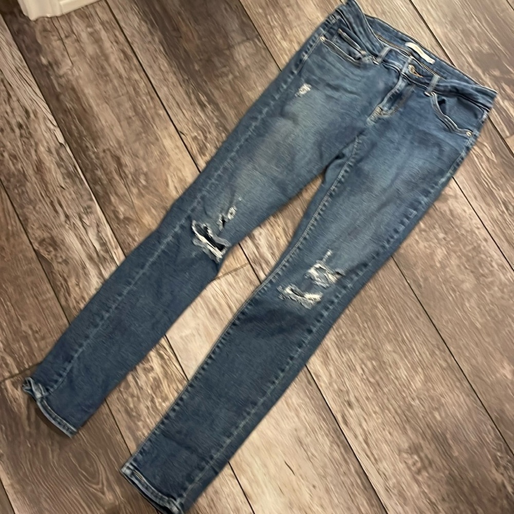 LEVIS 711 SKINNY DISTRESSED JEANS